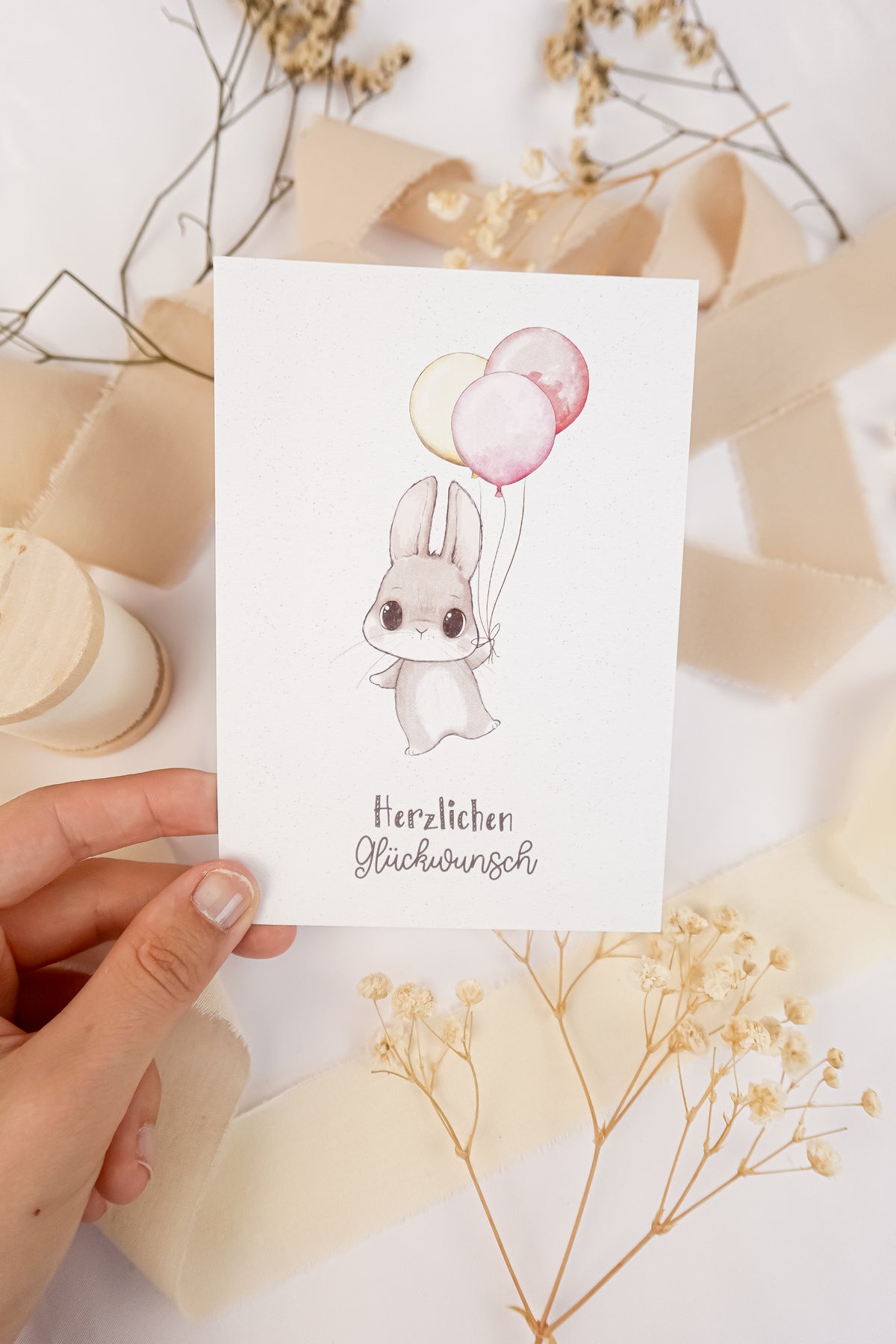 pama&me Postkarte Hase mit Ballon "Herzlichen Glückwunsch"