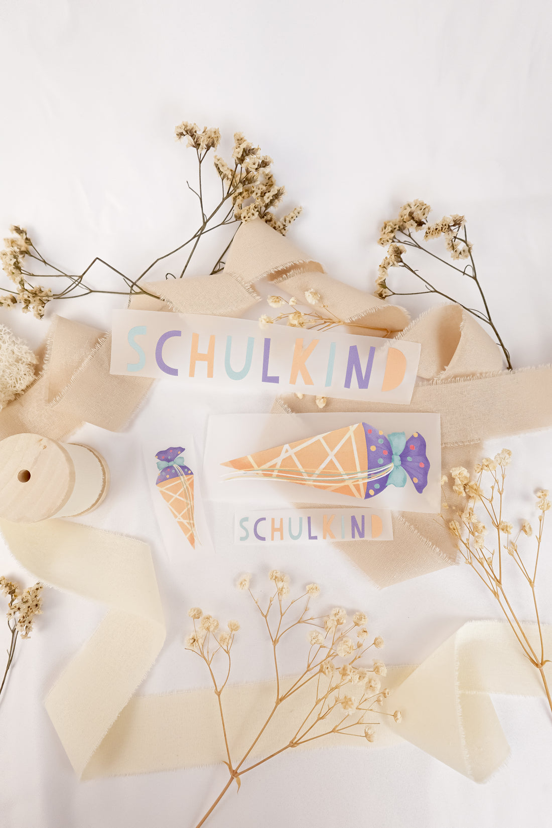 pama&amp;me Bügelbild "Schulkind" mit Schultüte - lila gelb
