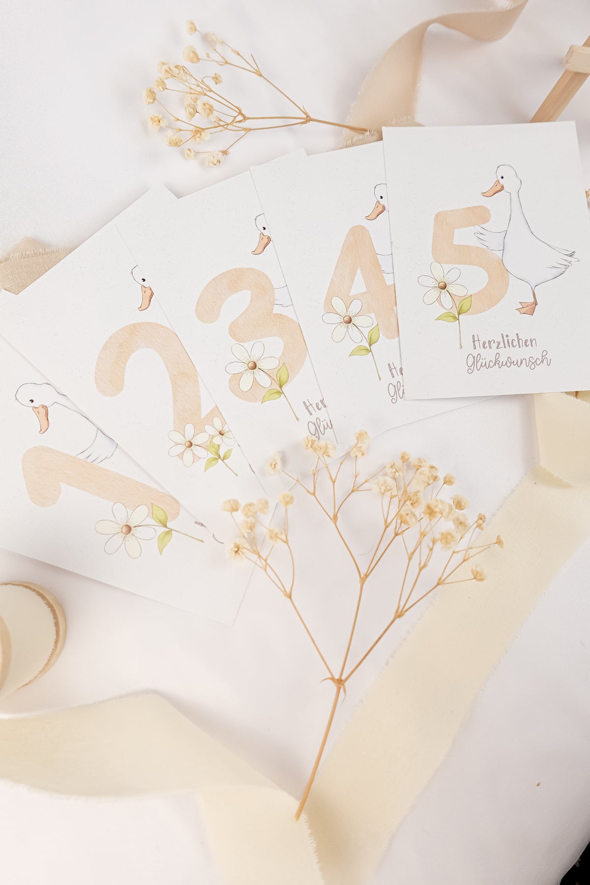 pama&amp;me Postkarte Gans "Herzlichen Glückwunsch"