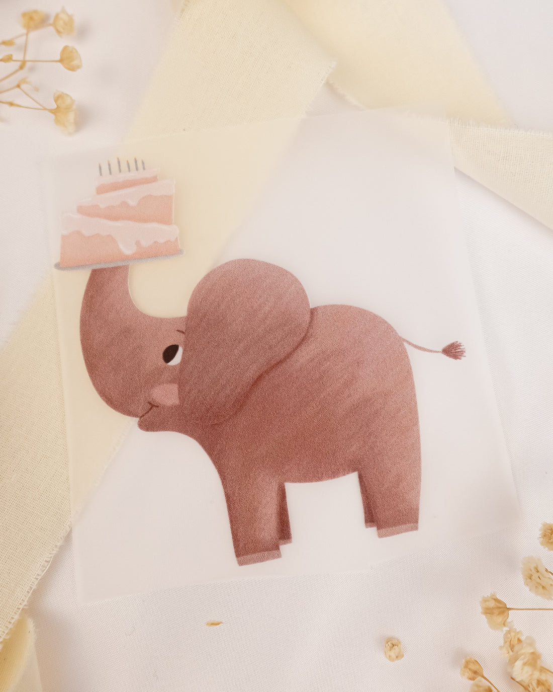 pama&amp;me Bügelbild "Elefant mit Geburtstagskuchen"